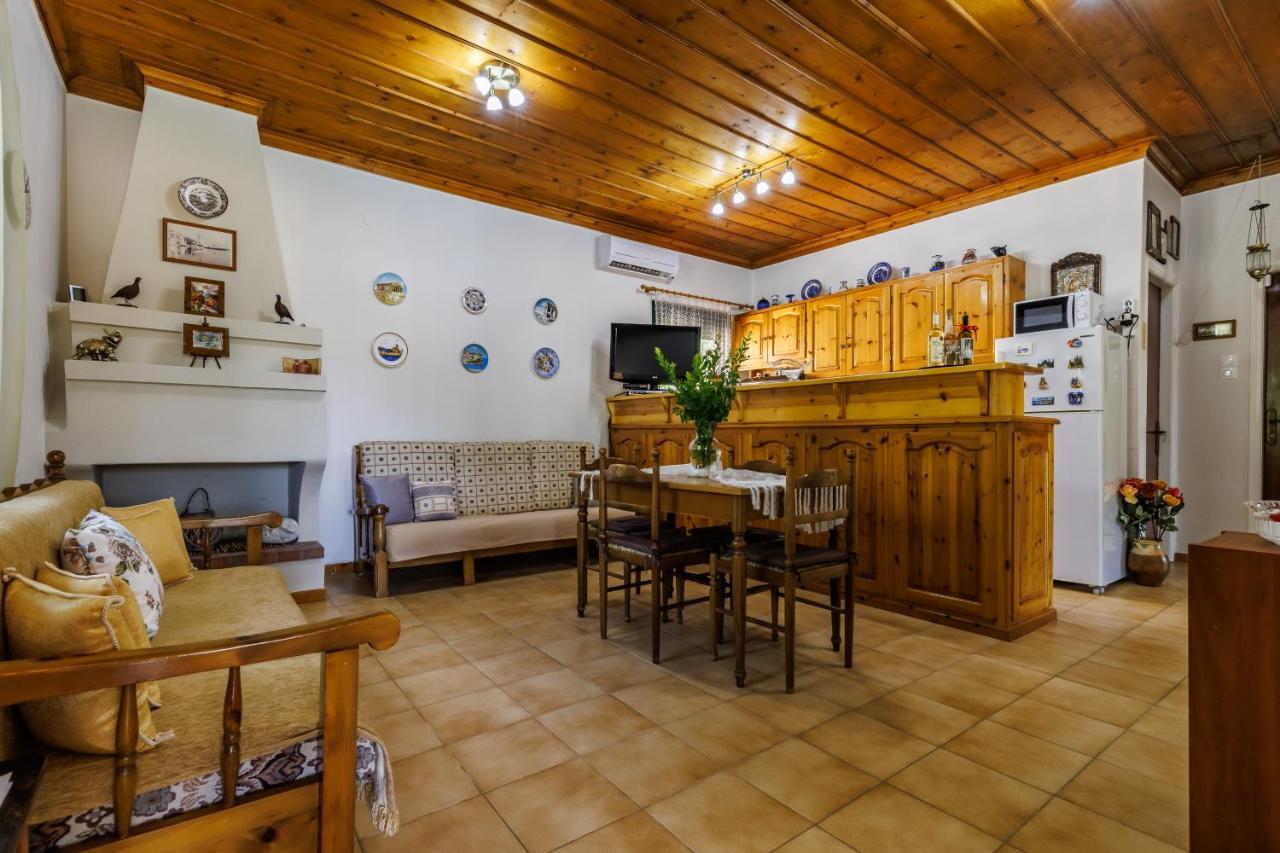 Skopelos Country House Diamantis & Chrisi Agnontas Exterior foto