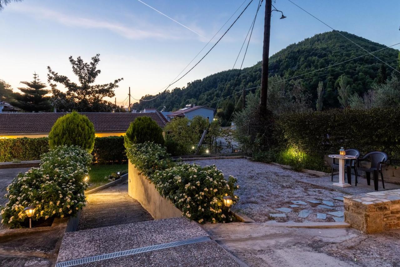 Skopelos Country House Diamantis & Chrisi Agnontas Exterior foto